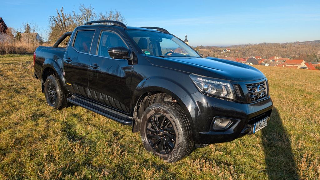 Nissan Navara 76.000 km 28.500 &euro; Wethau 06618