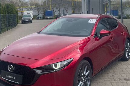 Mazda 3 17.526 km 24.690 &euro; Marne 25709
