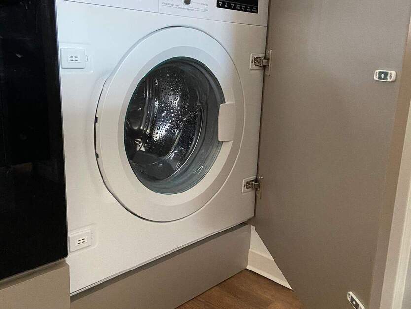 Moderne 2-Zimmer-Wohnung mit Einbauküche und großem Balkon! 2 zimmer