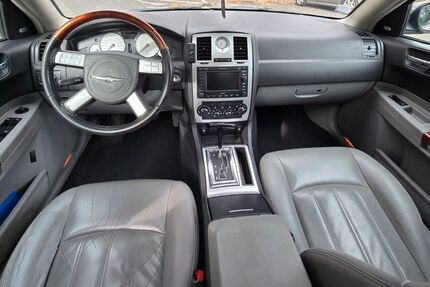 Chrysler 300C 230.000 km 2.700 &euro; Sankt Augustin 53757