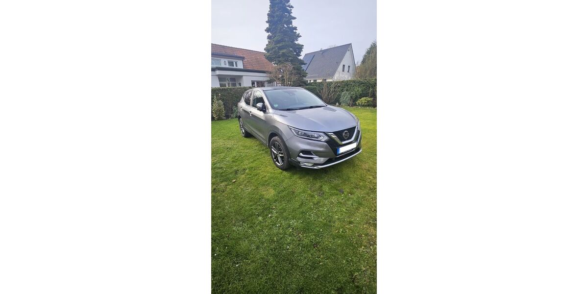 Nissan Qashqai 68.884 km 18.499 € Berlin 13503