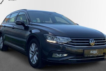 VW Passat Variant 105.606 km 24.489 &euro; Waren (Müritz) 17192