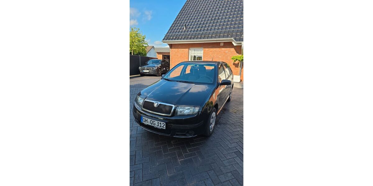 Skoda Fabia 213.859 km 1.900 &euro; Neumünster 24539
