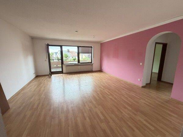 Etagenwohnung Lauf - 3 Zimmer, 77 m&sup2;, 800&euro; | Angebot:26852051