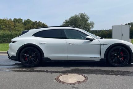 Porsche Taycan 69.500 km 62.000 &euro; Nürnberg 90453