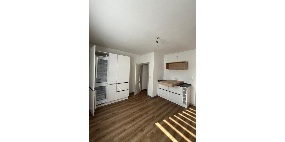 Einfamilienhaus Bebra - 5 Zimmer, 140 m&sup2;, 1.200&euro; | Angebot:26183188