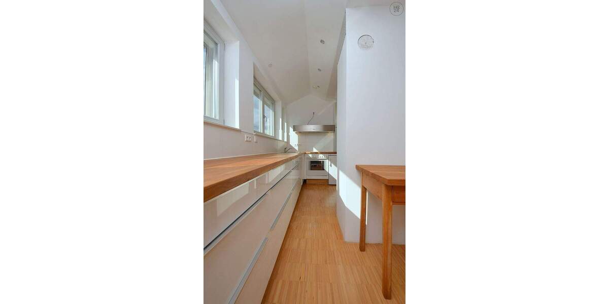 Etagenwohnung Stuttgart Bad Cannstatt - 2 Zimmer, 67 m&sup2;, 1.320&euro; | Angebot:24992529