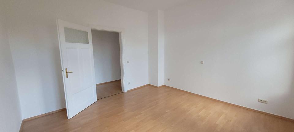 Etagenwohnung Arnstadt - 3 Zimmer, 91 m&sup2;, 720&euro; | Angebot:26211575