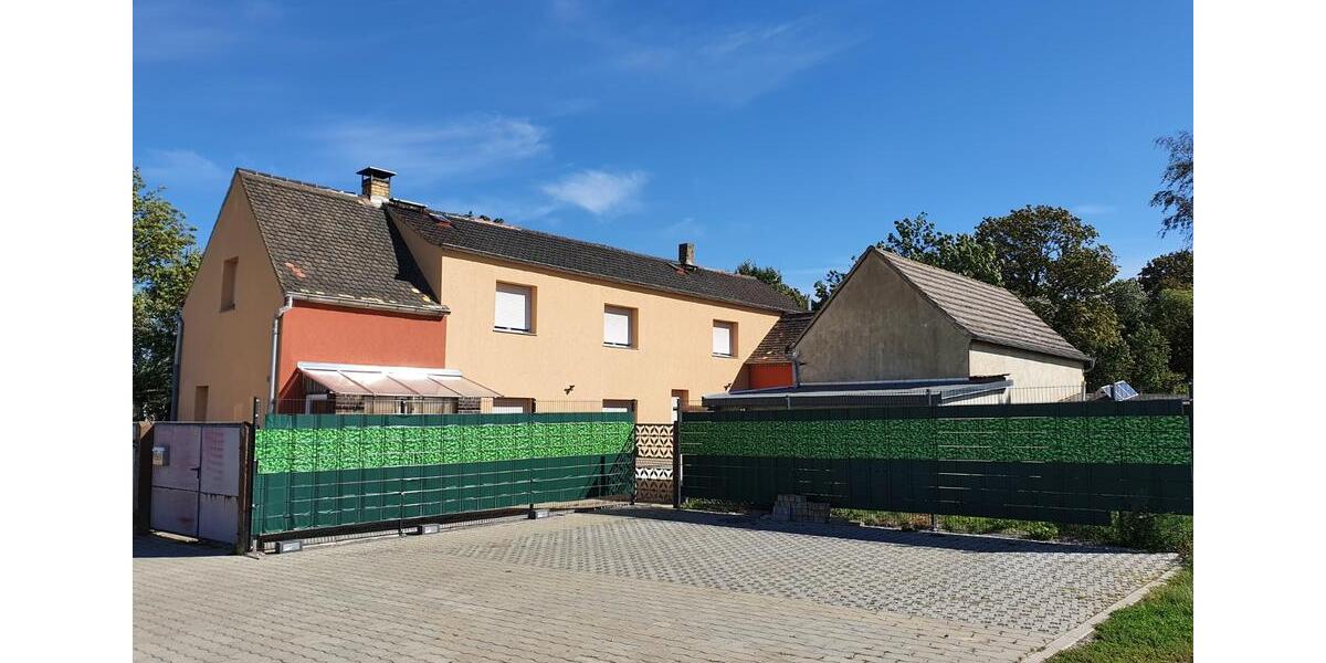 Einfamilienhaus Pegau - 6 Zimmer, 140 m&sup2;, 270.000&euro; | Angebot:27164010