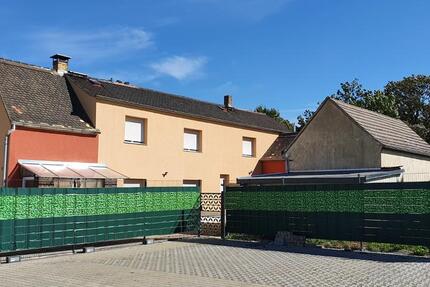 Haus Pegau - 6 Zimmer, 140 m&sup2;, 270.000&euro; | Angebot:27164010