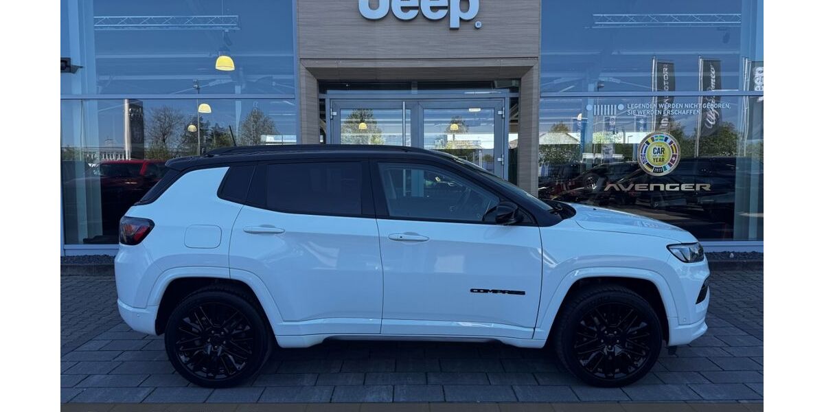 Jeep Compass 33.370 km 24.890 &euro; Aschaffenburg 63741