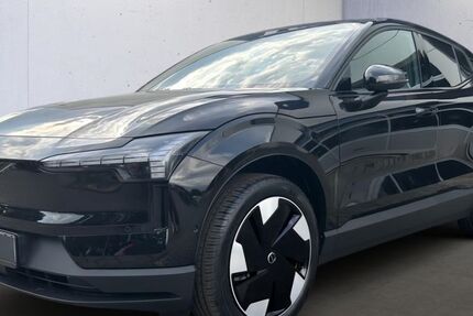 Volvo EX30 8.302 km 42.950 &euro; Kassel 34123