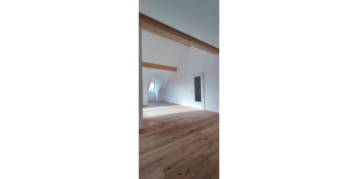 Etagenwohnung Ergoldsbach Langenhettenbach - 3.5 Zimmer, 86 m&sup2;, 1.000&euro; | Angebot:26249062