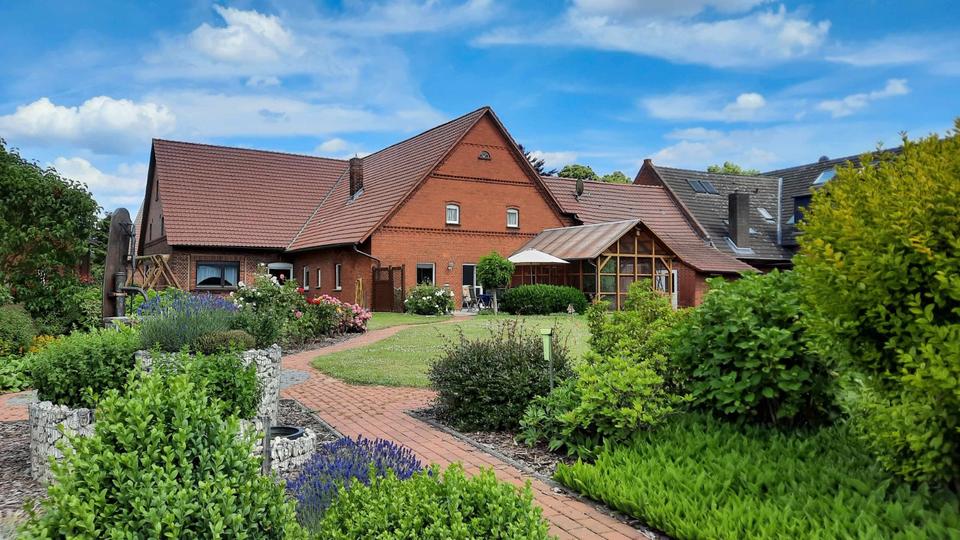 Mehrfamilienhaus, Wohnhaus Petershagen - 10 Zimmer, 230 m&sup2;, 195.000&euro; | Angebot:26935748