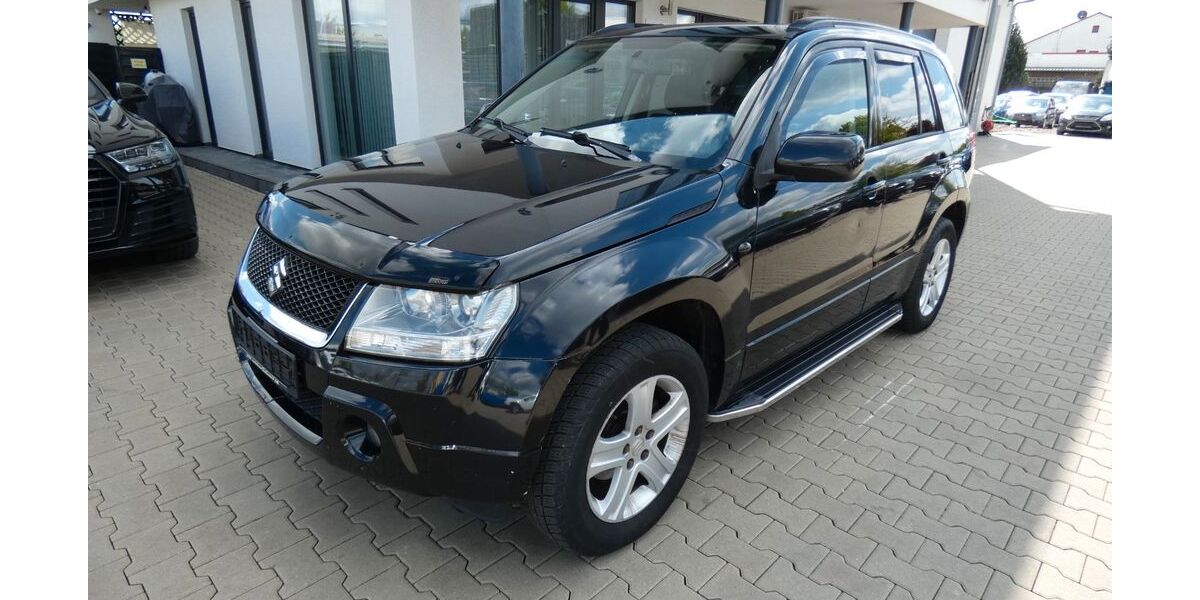Suzuki Grand Vitara 234.000 km 2.990 &euro; Erfurt 99087