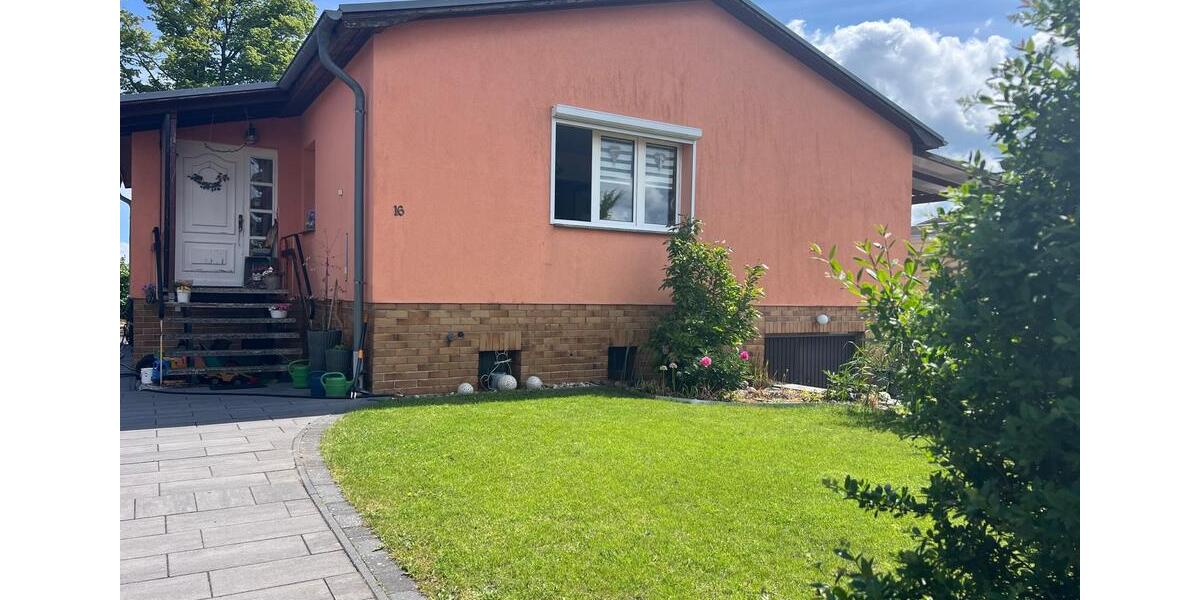 Einfamilienhaus Ueckermünde - 4 Zimmer, 130 m&sup2;, 280.000&euro; | Angebot:26820105