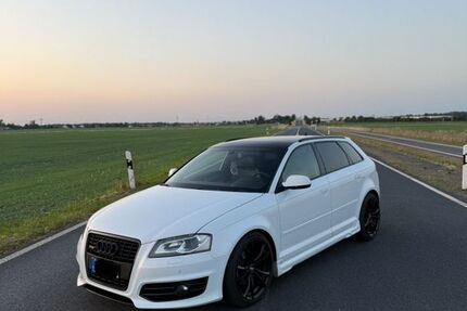 Audi A3 183.000 km 10.700 &euro; Großenhain 01558