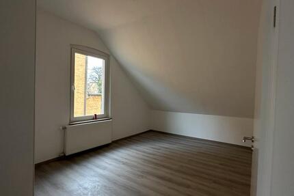 Wohnung Dortmund Bövinghausen - 4.5 Zimmer, 92 m&sup2;, 1.300&euro; | Angebot:26320457