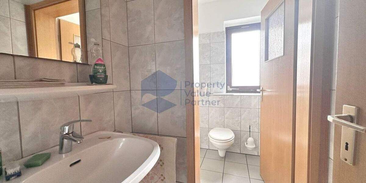 Gewerbeobjekt Garbsen Berenbostel - 3 Zimmer, 110 m&sup2;, 1.090&euro; | Angebot:25733815