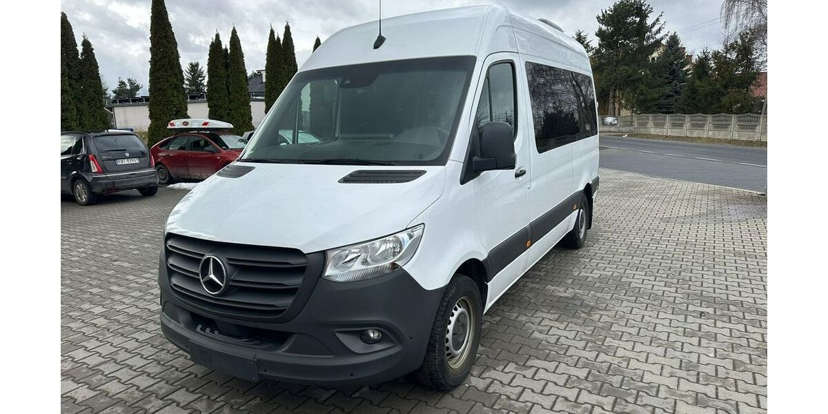 Mercedes-Benz Sprinter 222.000 km 37.514 &euro; Kraków 31-55