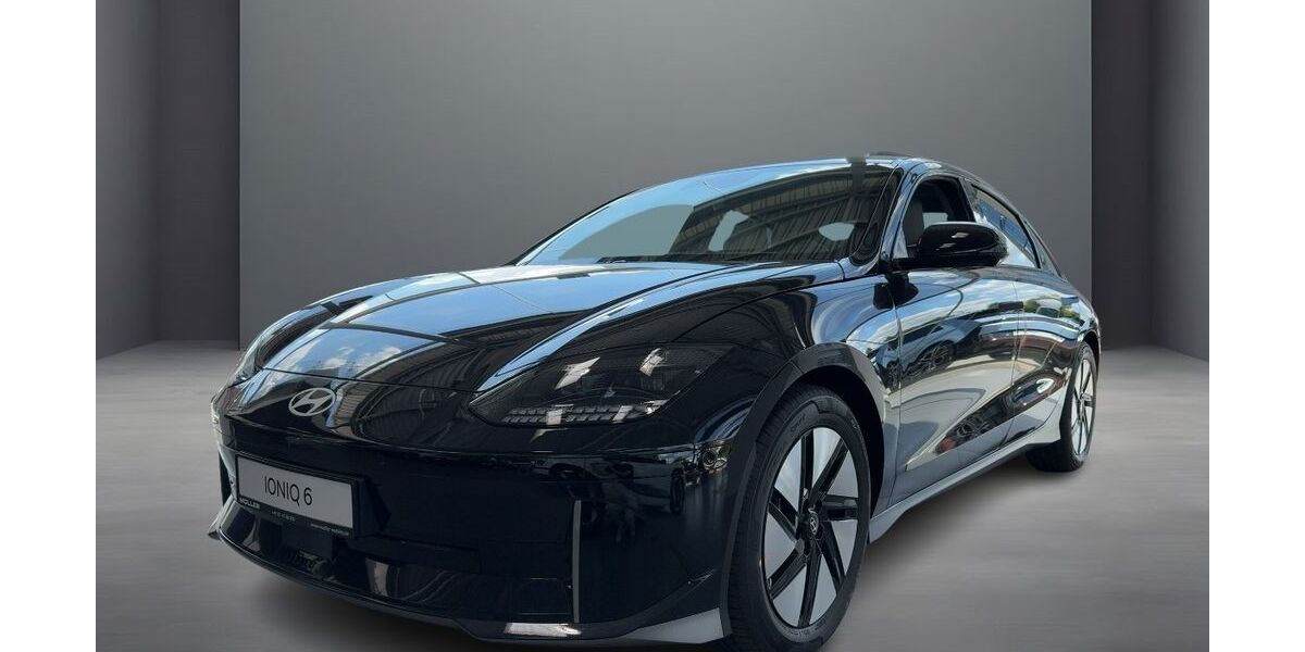 Hyundai IONIQ 6 2.990 km 45.888 € Berlin 13089