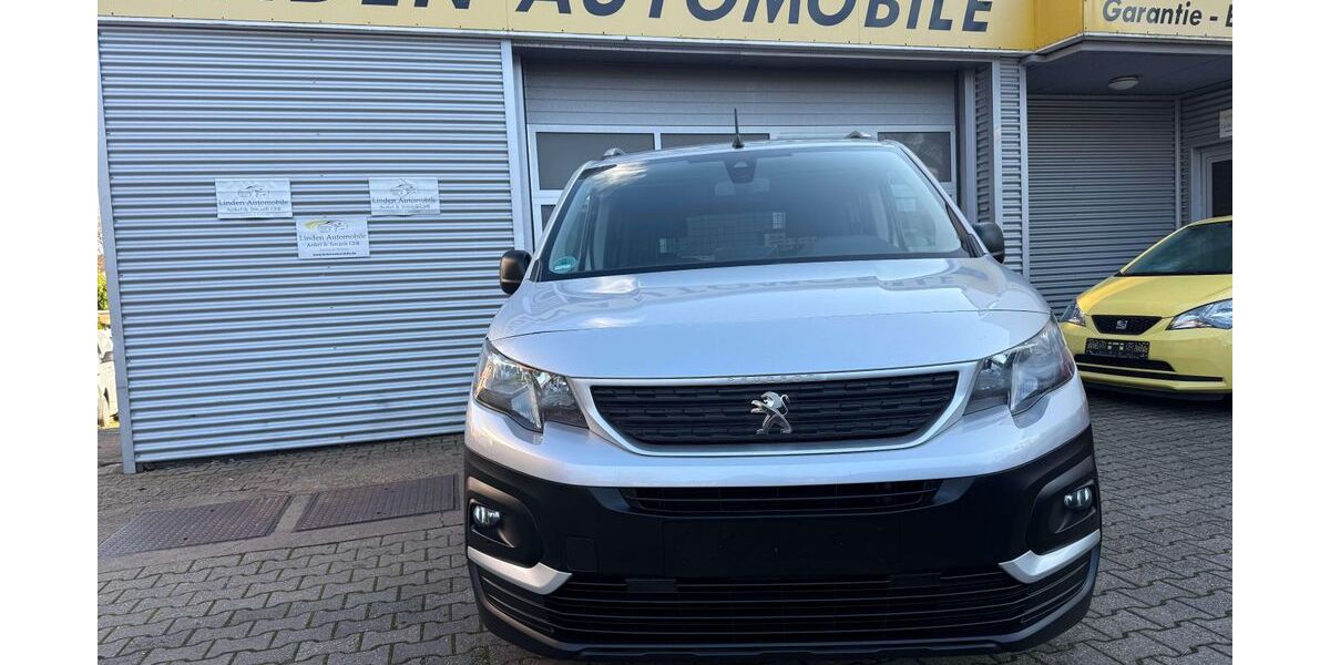 Peugeot Rifter 221.909 km 10.299 &euro; Frechen 50226