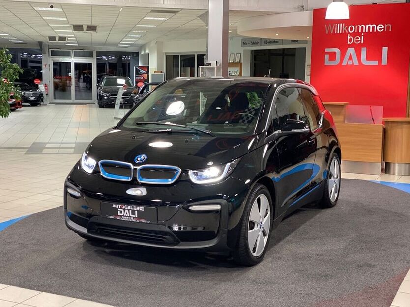 i3