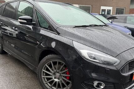 Ford S-Max 157.300 km 16.880 &euro; Düsseldorf 40549