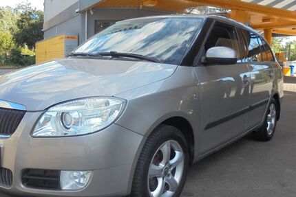 Skoda Fabia 181.500 km 5.550 &euro; Berlin/Hohenschönhausen 13055