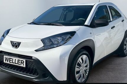 Toyota Aygo (X) 62.173 km 12.680 &euro; Bielefeld 33609