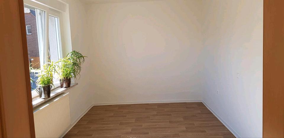 Etagenwohnung Jessen (Elster) - 2 Zimmer, 71 m&sup2;, 400&euro; | Angebot:26246879