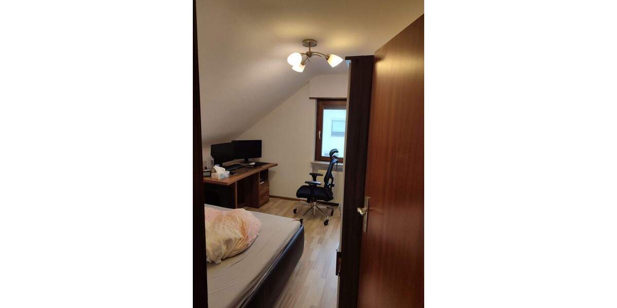 Etagenwohnung Brühl - 3 Zimmer, 72 m&sup2;, 792&euro; | Angebot:25570423