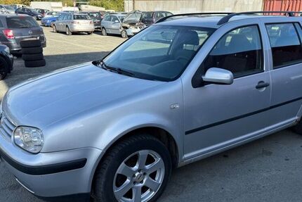 VW Golf