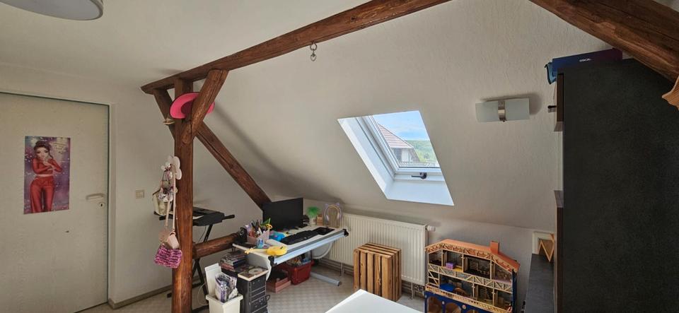 Einfamilienhaus An der Schmücke - 8 Zimmer, 112 m&sup2;, 105.000&euro; | Angebot:26833612