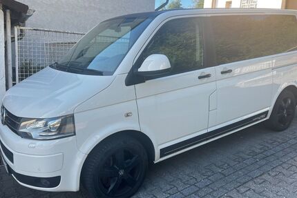 VW T5 Multivan 232.500 km 14.450 &euro; Eppstein 65817