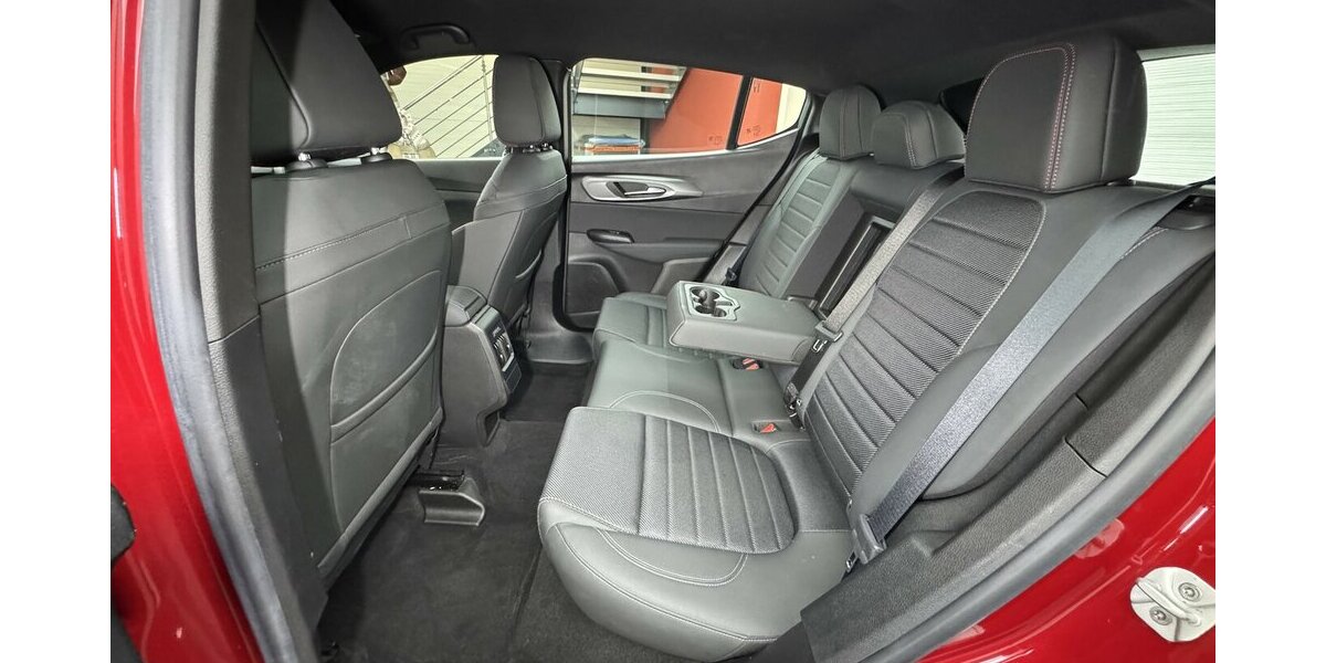 Alfa Romeo Tonale 1.6 VGT-D Sprint ACC LED Car Play 19.950 km 22.900 &euro; Lich 35423