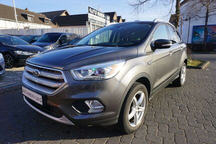 Ford Kuga 175.000 km 9.490 &euro; Troisdorf 53840