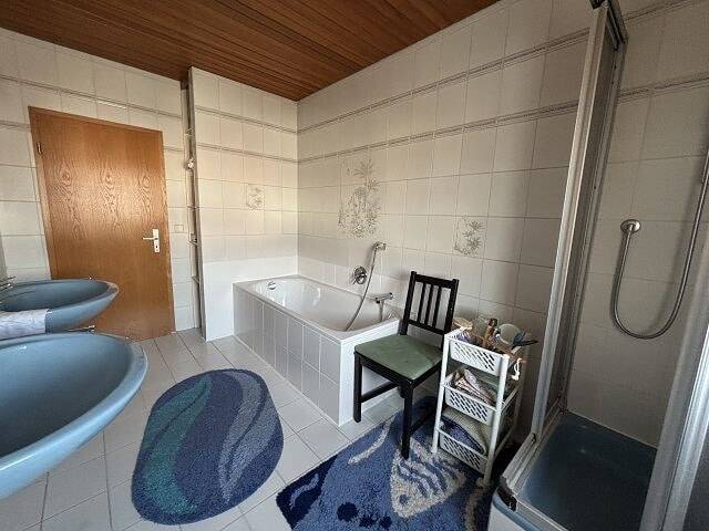 Reihenmittelhaus Ansbach - 6 Zimmer, 122 m&sup2;, 199.000&euro; | Angebot:26027765