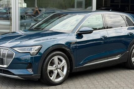 Audi e-tron 32.200 km 29.950 &euro; Dieburg 64807