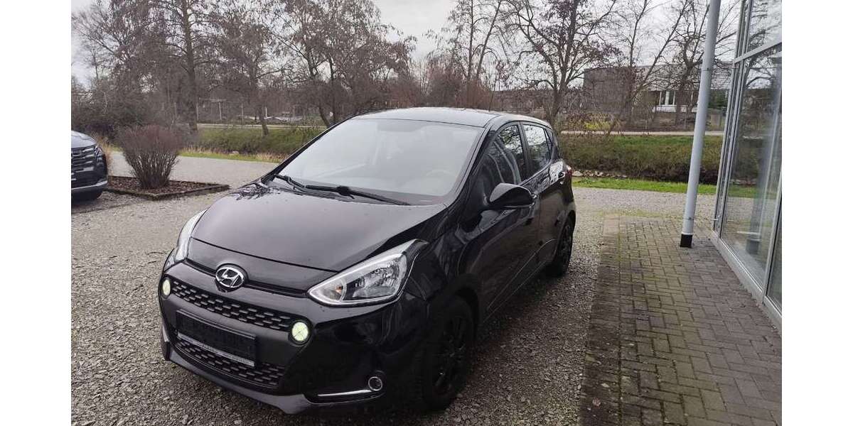 Hyundai i10 54.000 km 9.900 &euro; Offenburg 77652