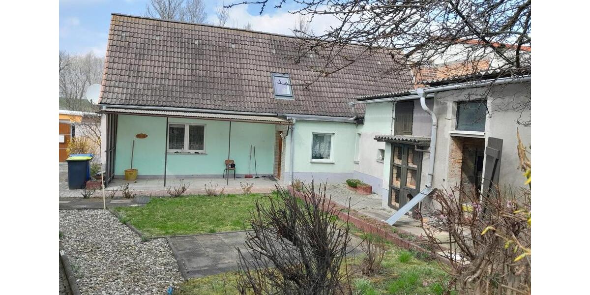 Einfamilienhaus Querfurt - 6 Zimmer, 110 m&sup2;, 84.000&euro; | Angebot:27071165