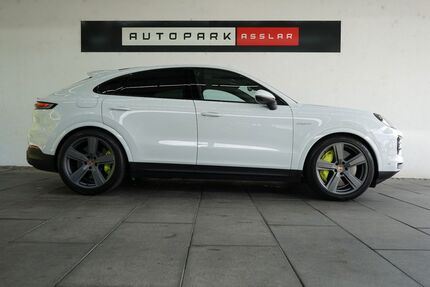 Porsche Cayenne 11.700 km 108.880 &euro; Asslar 35614