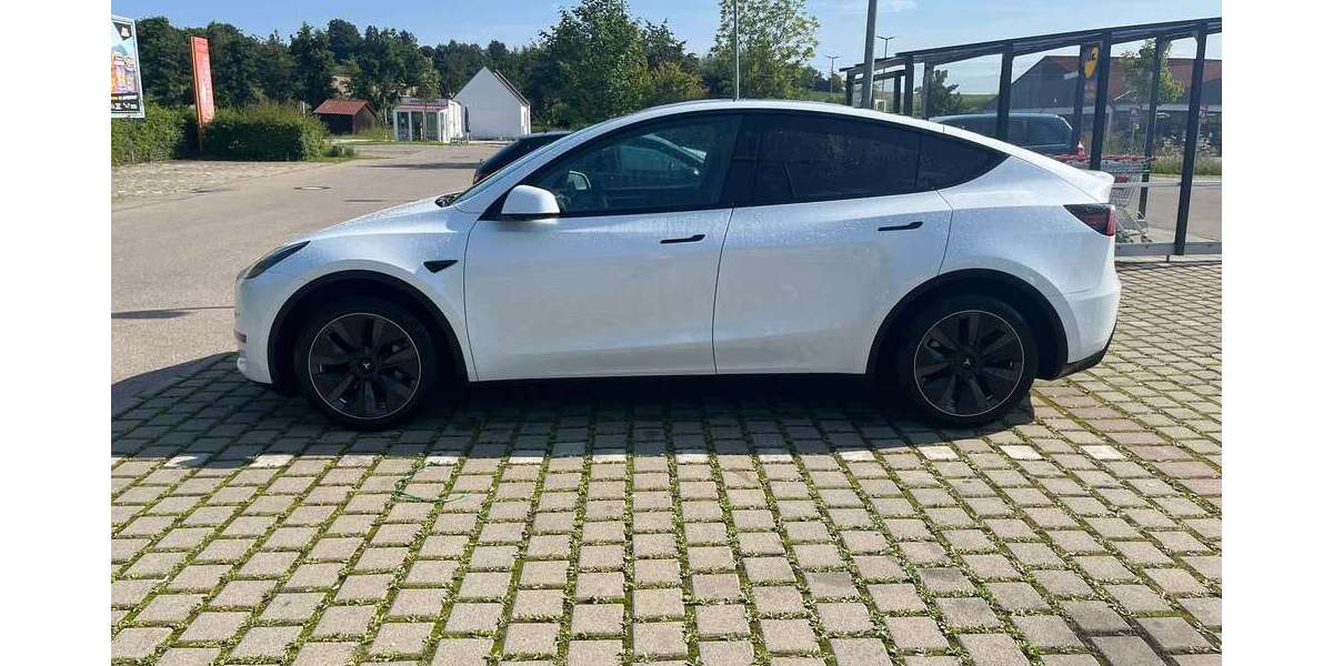 Tesla Model Y 47.000 km 33.000 &euro; Altomünster 85250