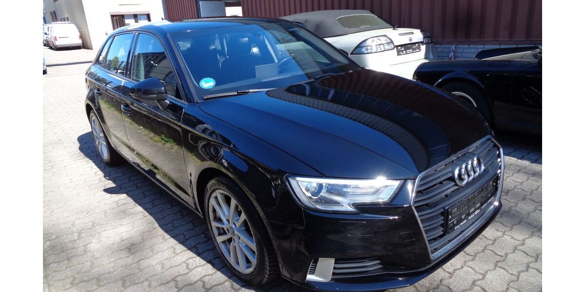 Audi A3 106.251 km 13.500 &euro; Hamburg 22399