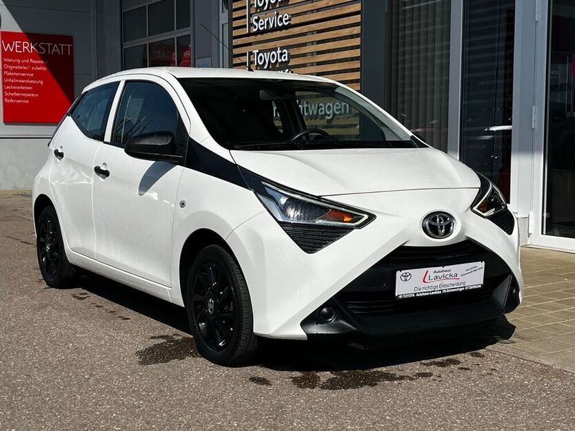 Aygo (X)