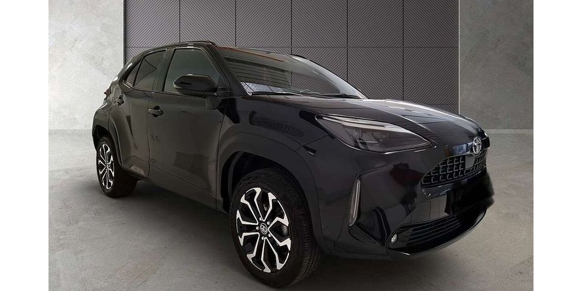 Toyota Yaris Cross 51.500 km 20.995 &euro; Perlesreut 94157