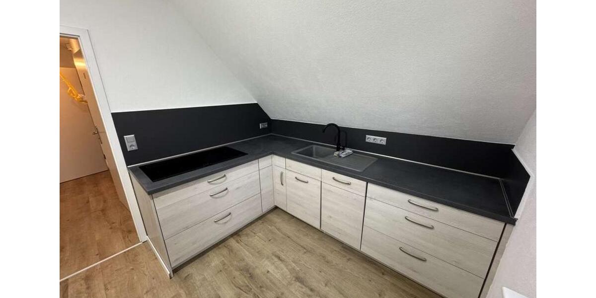 Dachgeschoßwohnung Neckargemünd - 2.5 Zimmer, 74 m&sup2;, 720&euro; | Angebot:24833689