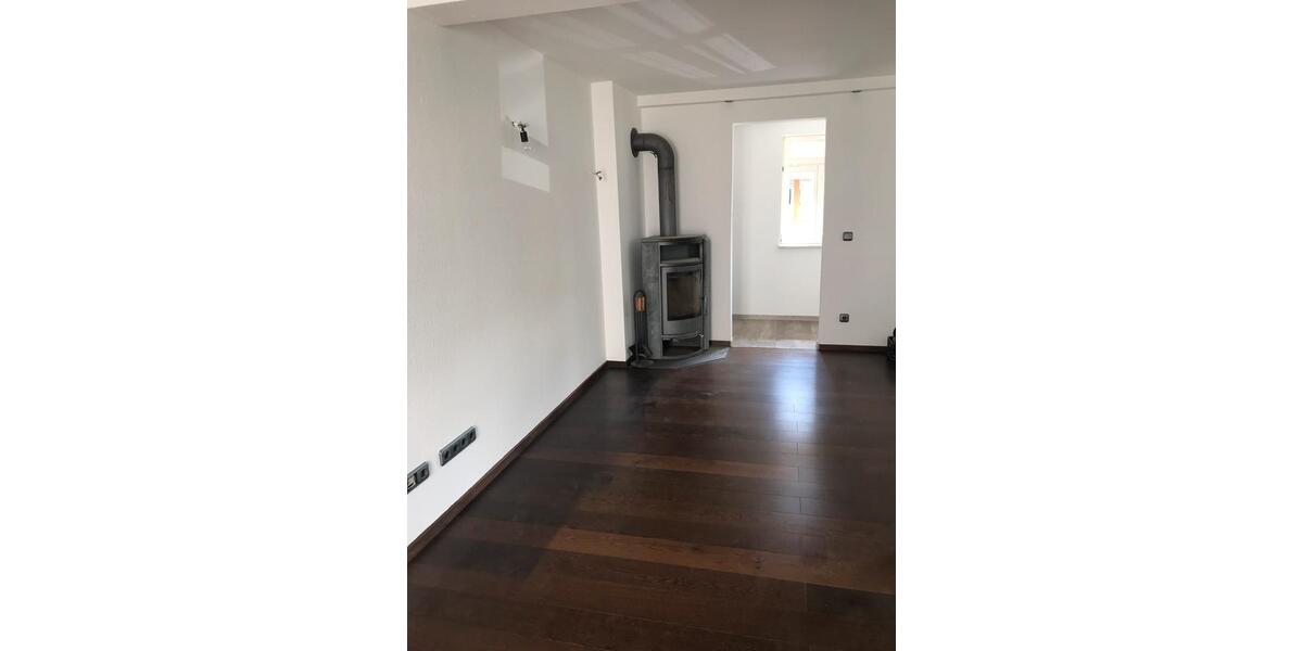 Einfamilienhaus Gunzenhausen - 5 Zimmer, 125 m&sup2;, 1.150&euro; | Angebot:26142214