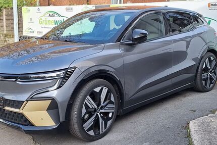 Renault Megane E-TECH 63.200 km 20.850 &euro; Oberhausen 46045