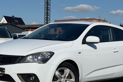 Kia ceed / Ceed 118.290 km 4.999 &euro; Breitenbach 37327